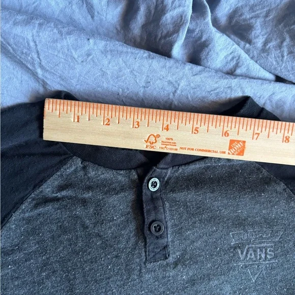 VANS YOUTH Large Gray/black Shortsleeve Tshirt NWOT Collared With Buttons - Picture 11 of 13